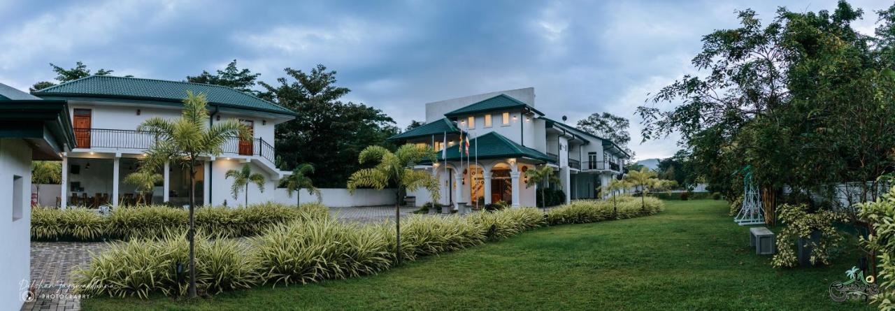 Lakegala Resort 마탈레 외부 사진